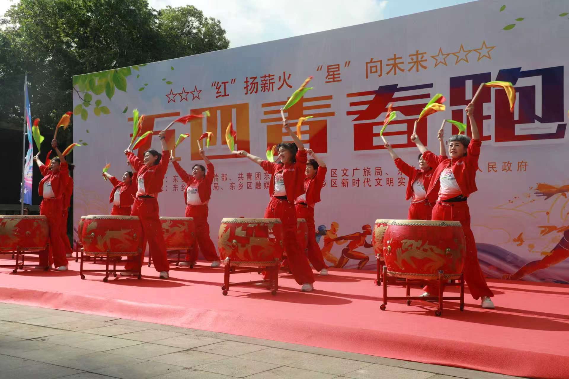 青春2.jpg